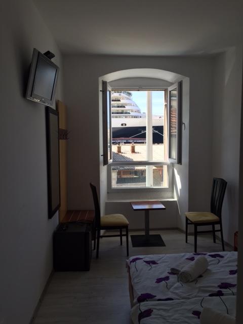 Main Bus Station Rooms Dubrovnik Luaran gambar